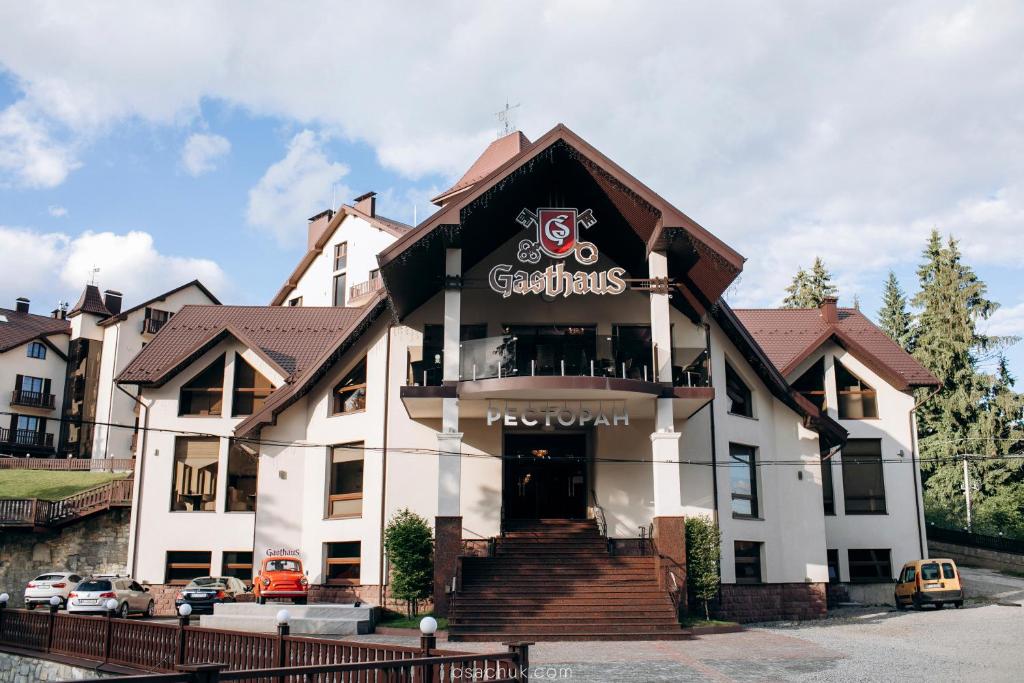 Budova, kde se hotel nachází