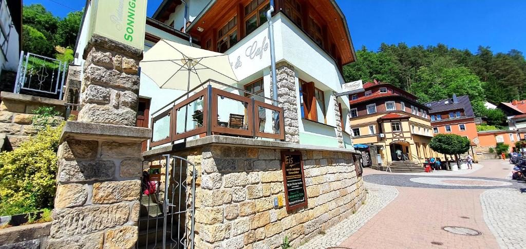 Budova, kde se apartmán nachází