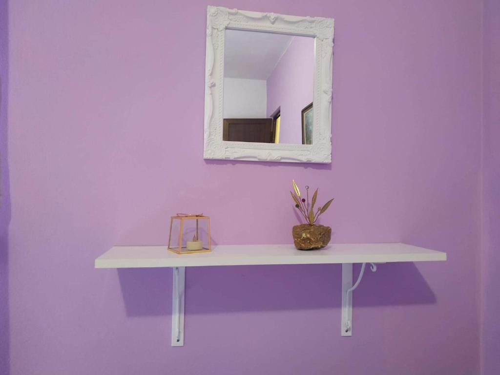 Violet Bedroom and Apartment - 19