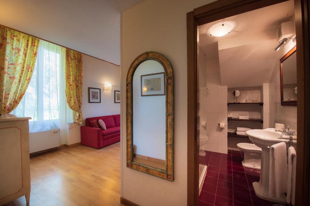 Koupelna v ubytování Villa Scacciapensieri Boutique Hotel