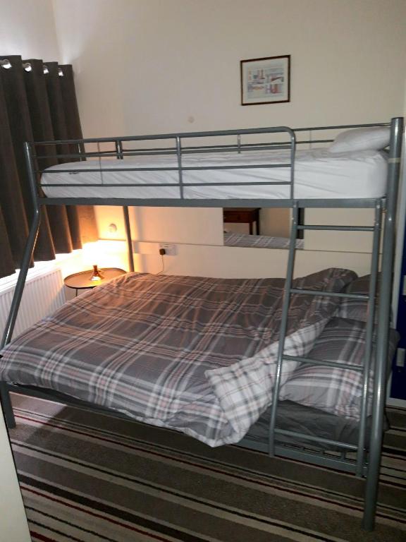 Postel nebo postele na pokoji v ubytování Hull Trinity Backpackers
