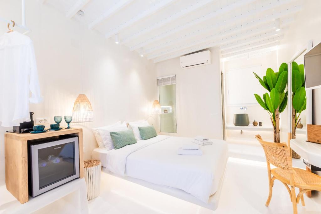Anastasia's Visage II Stylish Accommodation Rooms City Center Mykonos - 15