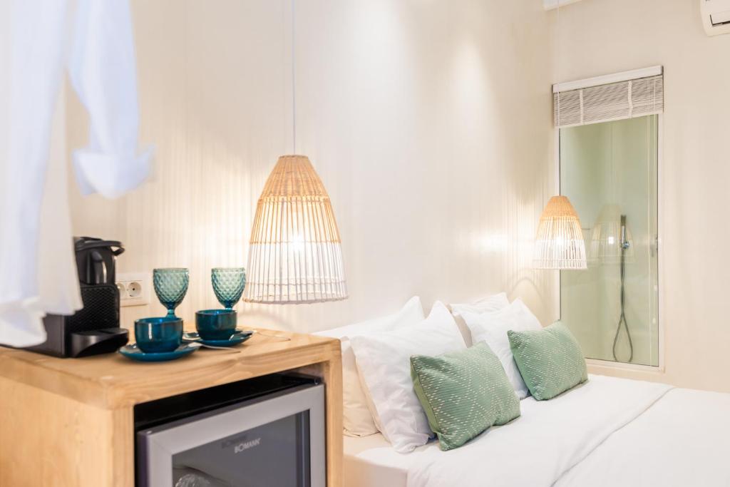 Anastasia's Visage II Stylish Accommodation Rooms City Center Mykonos - 12