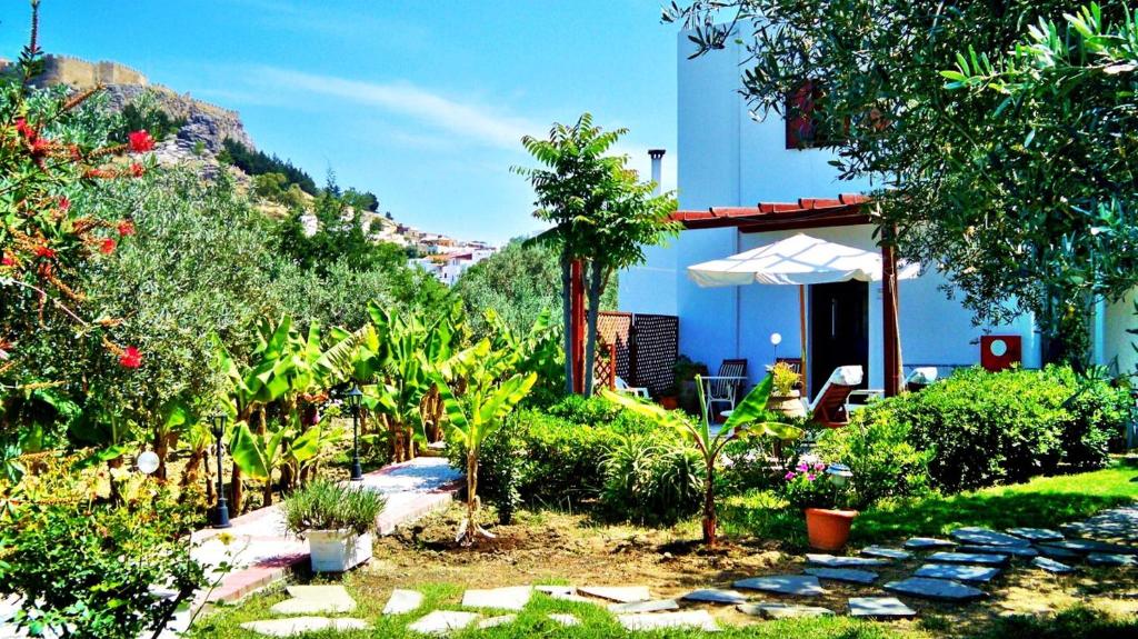 Vonkajšia záhrada v ubytovaní Galini View Apartments Lindos