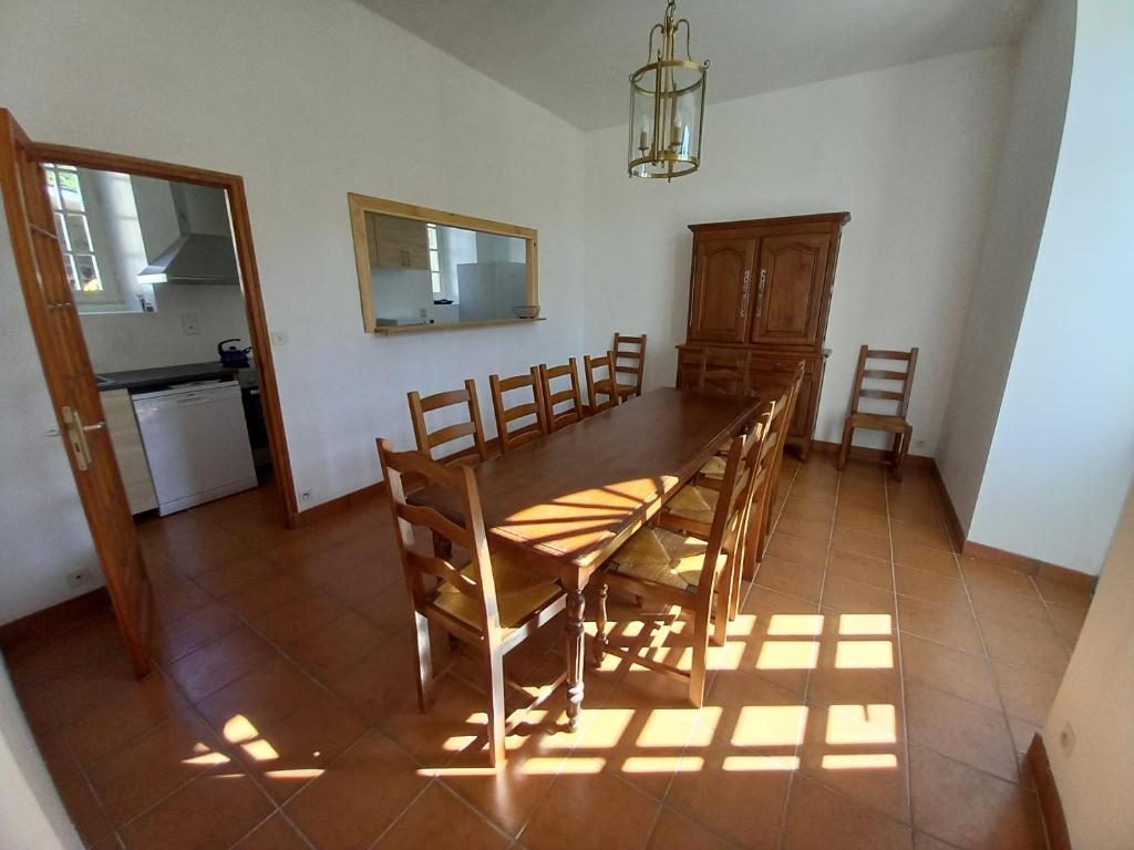 Kuchyň nebo kuchyňský kout v ubytování l'orangerie