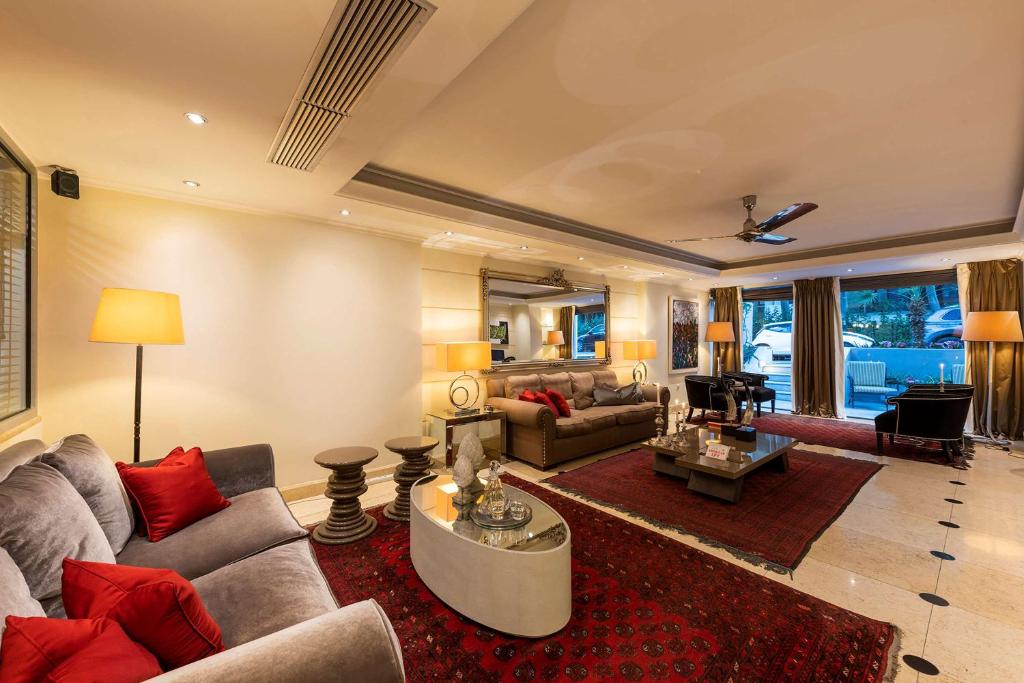 Best Western Plus Embassy Hotel - Resim 15