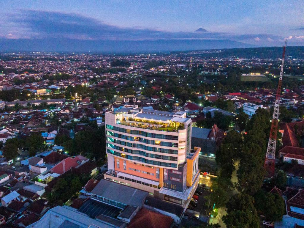 Nespecifikovaný výhled na destinaci Malang nebo výhled na město při pohledu z hotelu