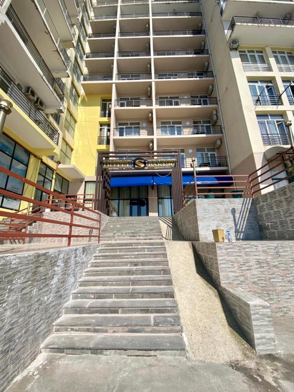 Budova, kde se hotel nachází