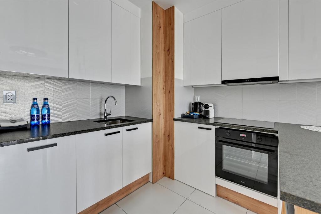 Letnica Seaside by Downtown Apartments - 8