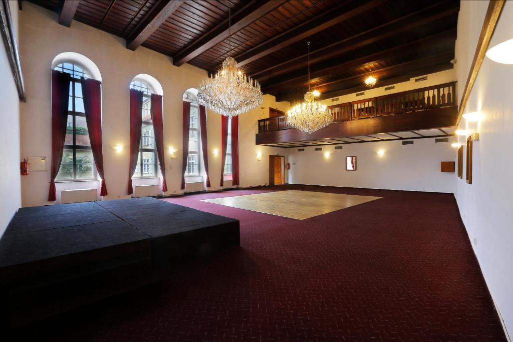 Rúm í herbergi á Hotel Magnolia