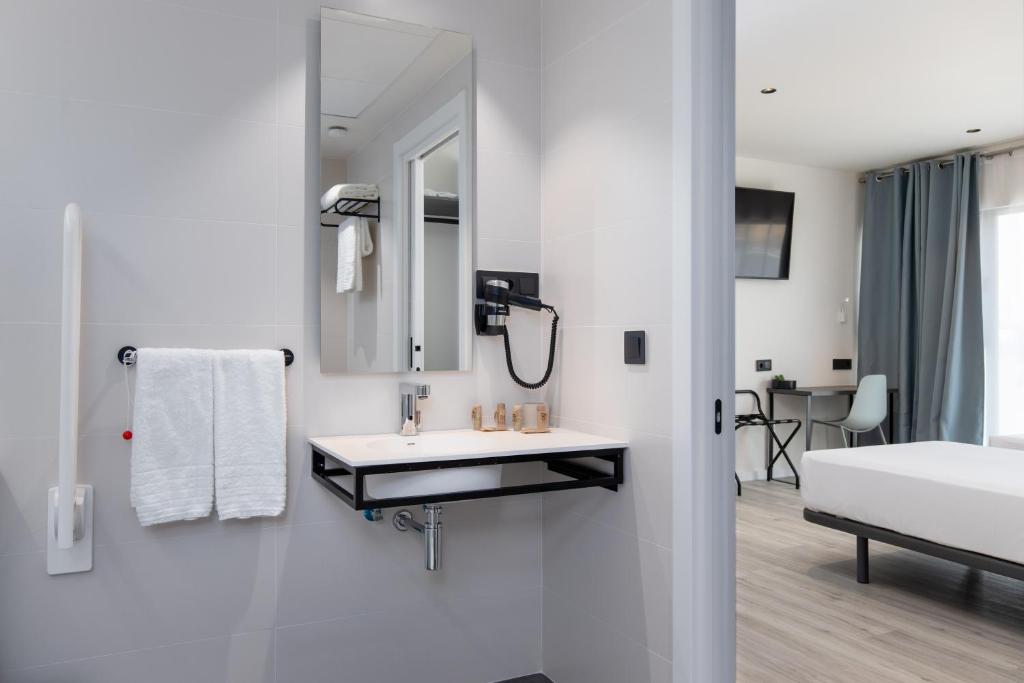 Arena Zone Hotel, Valencia – Updated 2023 Prices