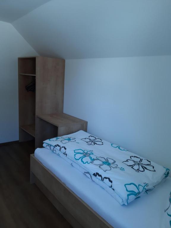 Posteľ alebo postele v izbe v ubytovaní Haus Santner