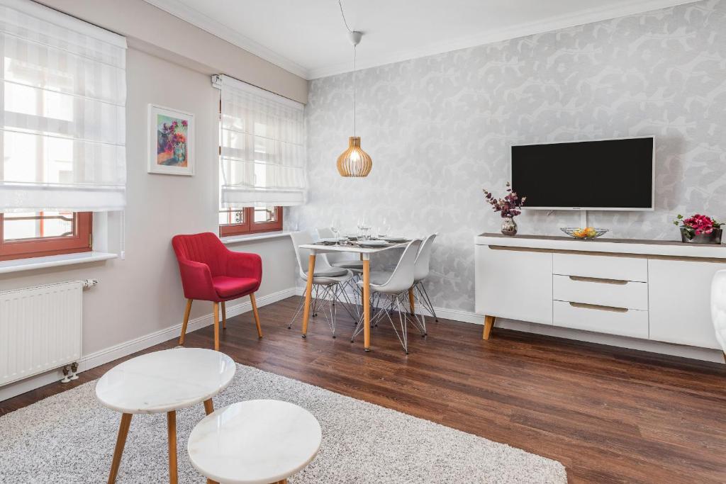 Fotografia z galérie ubytovania Modern Apartment with Balcony in Świnoujście Center by Noclegi Renters v destinácii Świnoujście