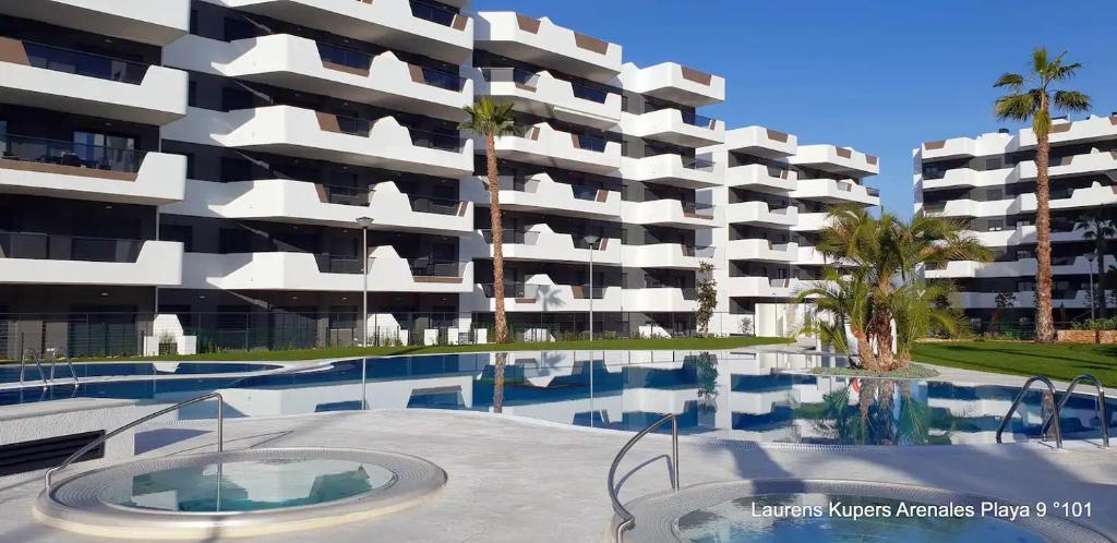 Beautiful apartment close to the sea - 2ベッドルームのアパート