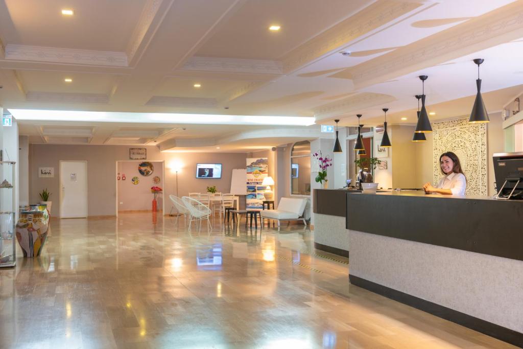 Restauracja lub miejsce do jedzenia w obiekcie Hotel Hopps