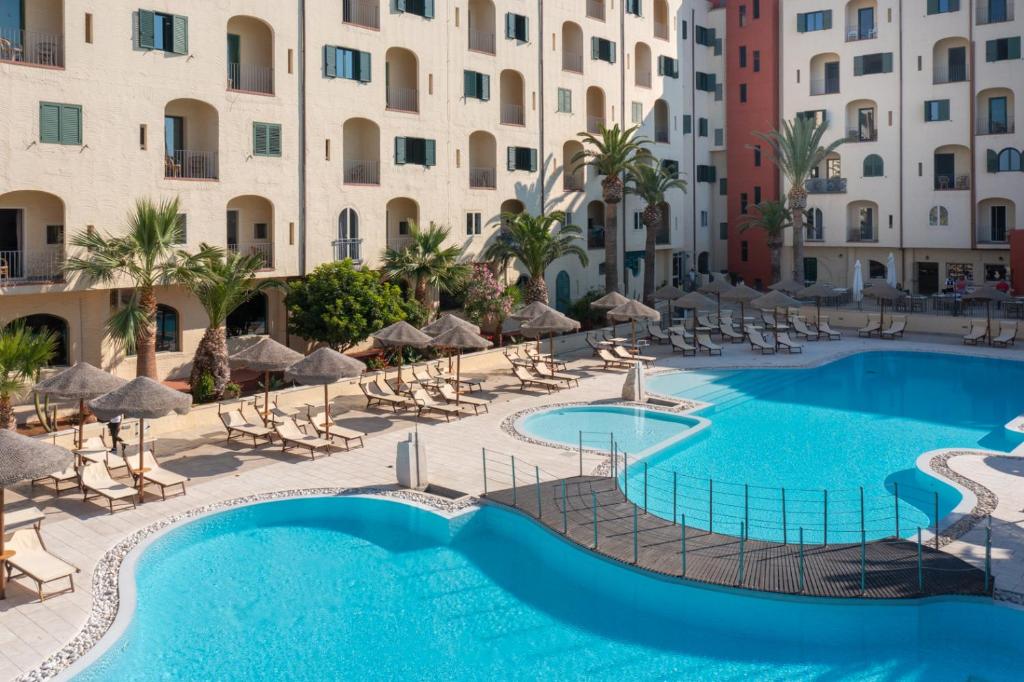 Basen w obiekcie Hotel Hopps lub w pobliżu