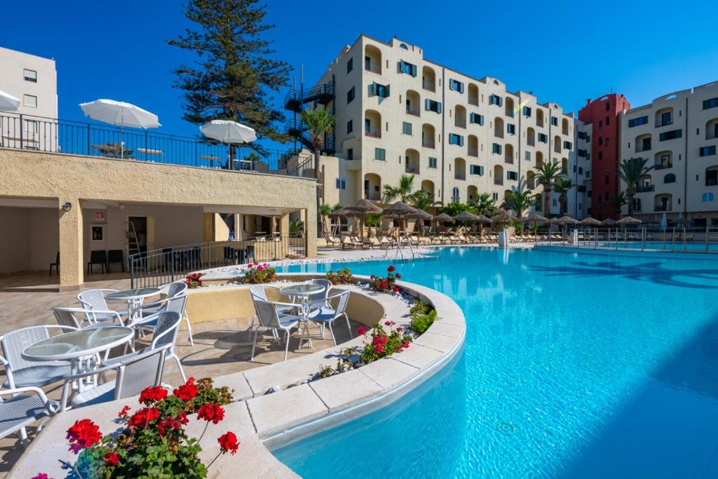 Basen w obiekcie Hotel Hopps lub w pobliżu