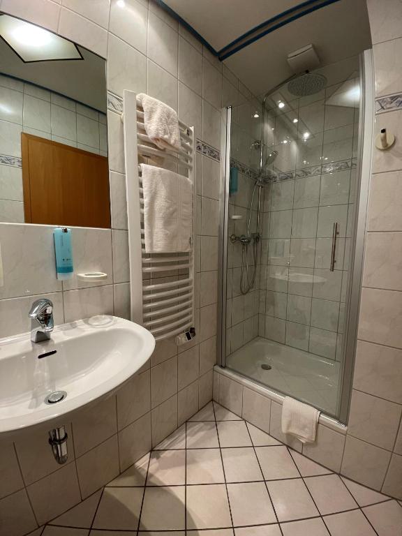 Hotel Bebra's Hessischer Hof - Superior Single Room