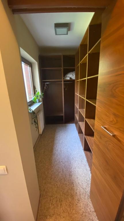 Fotografia z galérie ubytovania Apartament nad jeziorem Drwęckim z dużym tarasem v destinácii Ostróda