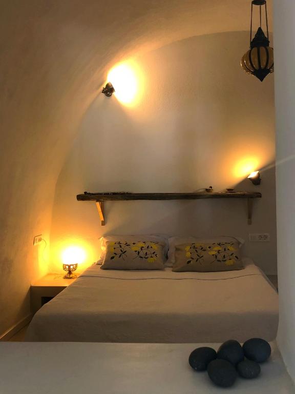 Postel nebo postele na pokoji v ubytování Mantilida Villa