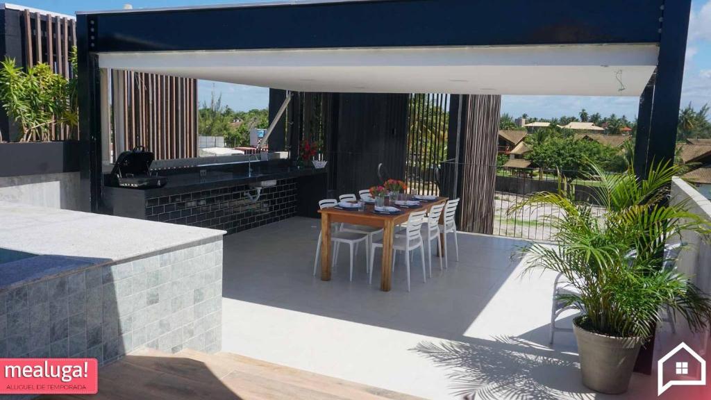  Bangalô em Enseadinha - Novíssimo e com Rooftop - Por Mealuga!