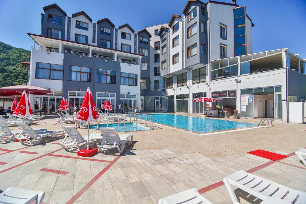 Bazén v ubytování Amasra Diamond Hotel nebo v jeho okolí