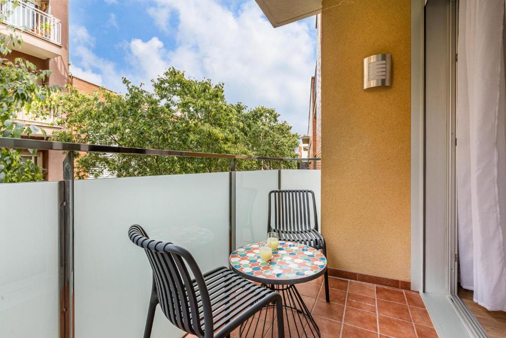 A balcony or terrace at Simply Stunning - Hidden Gem, Heart Of Poble Sec