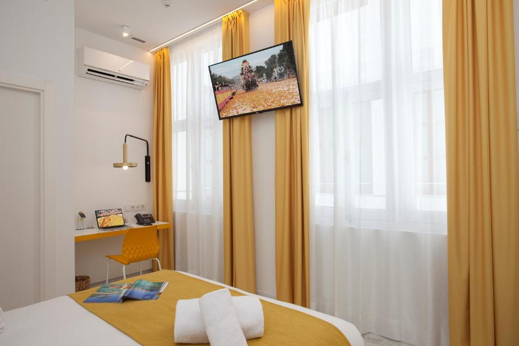 Casual Socarrat Valencia - Adults Only, Valencia – Precios ...