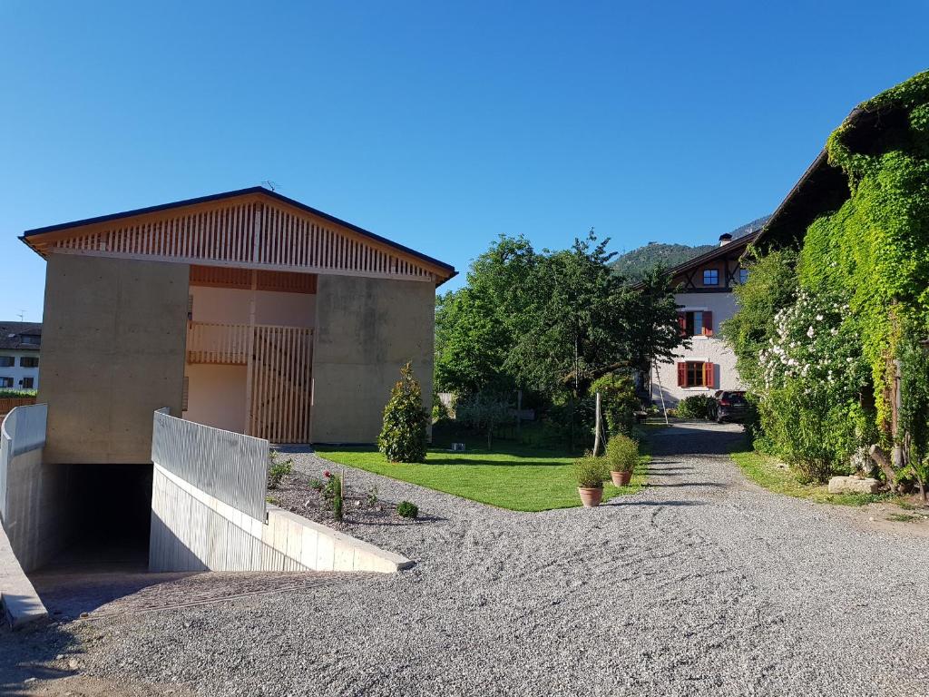 Budynek, w którym mieści się apartament