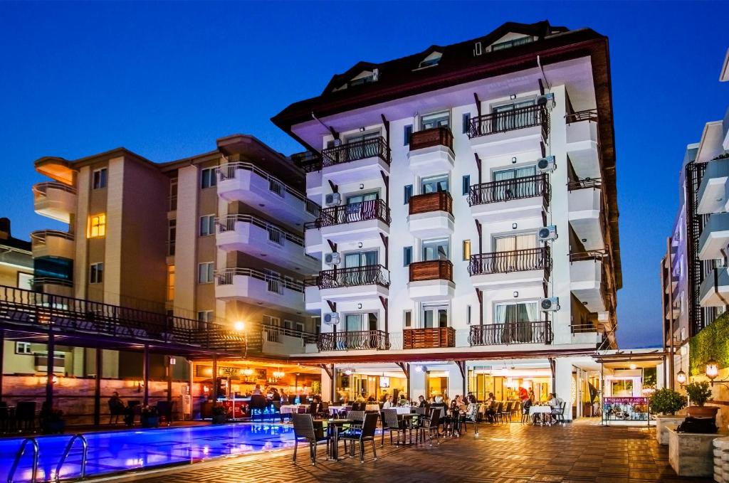 Budova, kde se hotel nachází