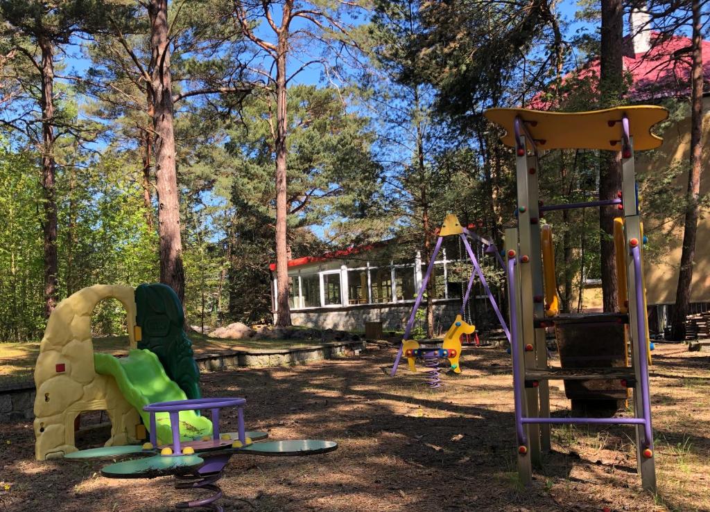 Herní místnost nebo prostor pro děti v ubytování Noclegi - Ośrodek na Klifie Village - Hel Helska 11