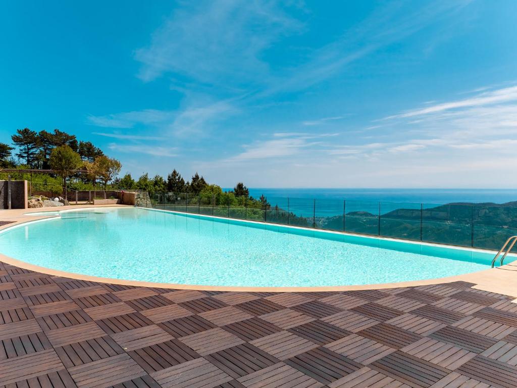 Foto dalla galleria di Albatros - swimming pool with sea view and terrace a Magliolo