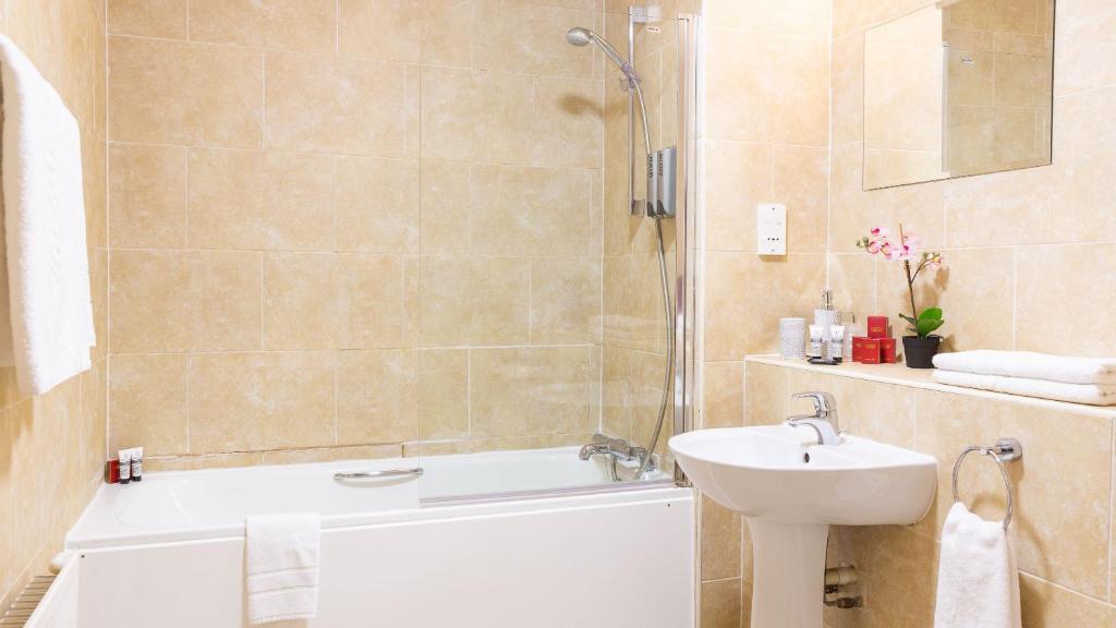 Muthu Clumber Park Hotel and Spa - 四海报