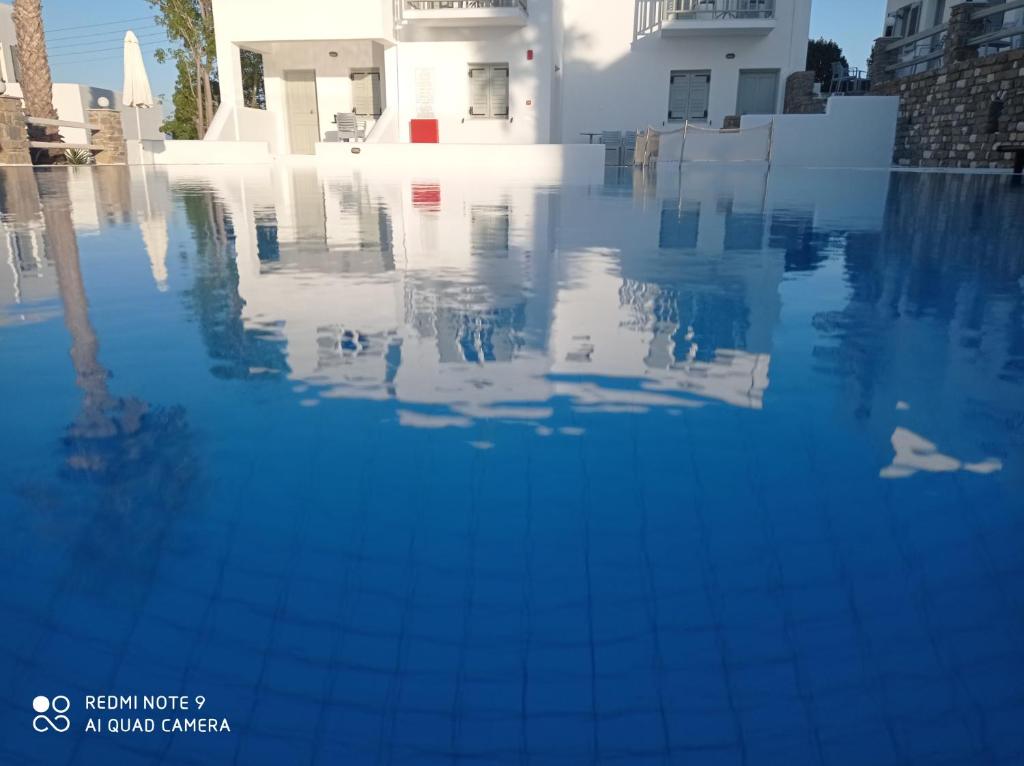 Bazén v ubytování Summer Shades Hotel - ex Arkoulis nebo v jeho okolí
