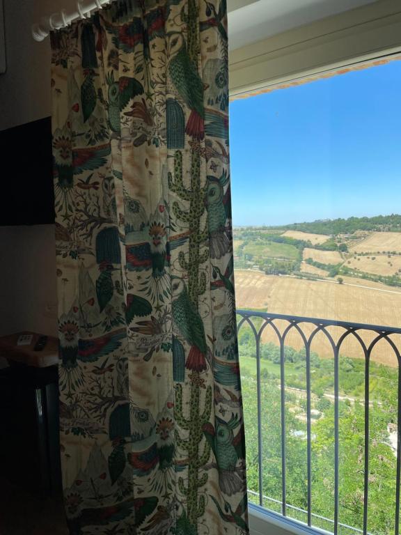 Balkon lub taras w obiekcie AFFITTACAMERE LA VOLPE