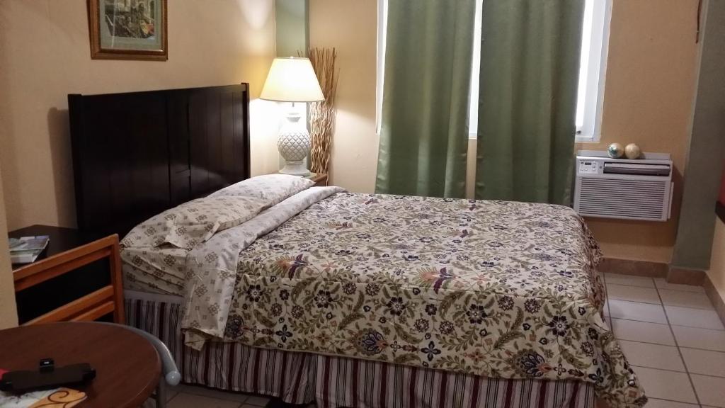 Postel nebo postele na pokoji v ubytování Dreams Hotel Puerto Rico