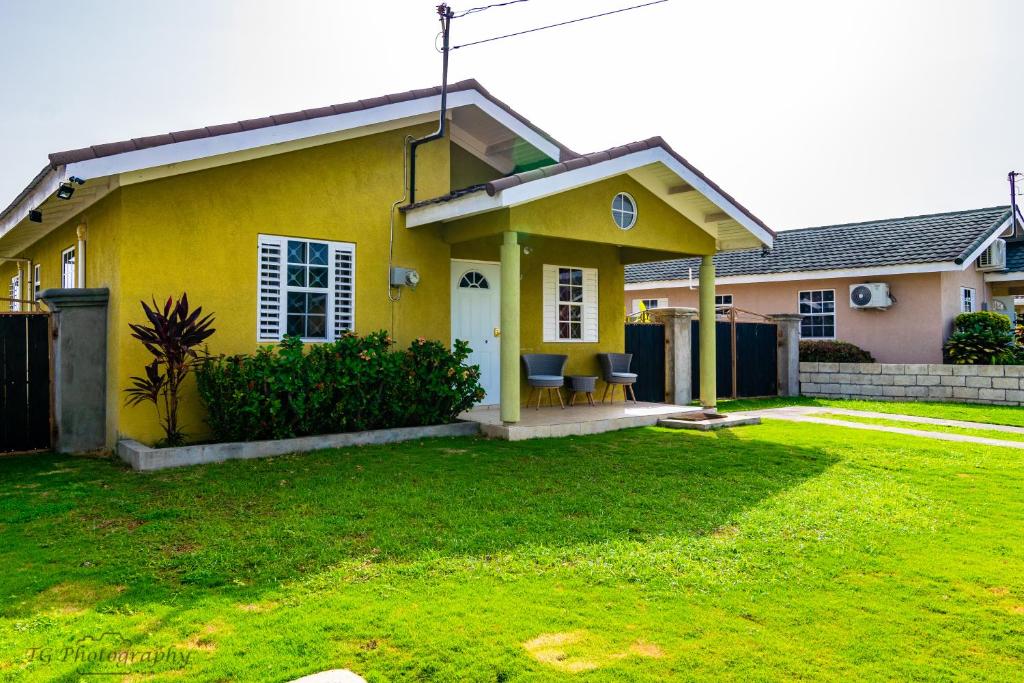 Ocho Rios Drax Hall Country Club 2bed Luxury Villa, Ocho Rios