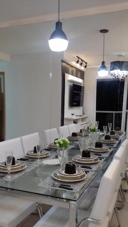  FLAT PALM VILLAGE