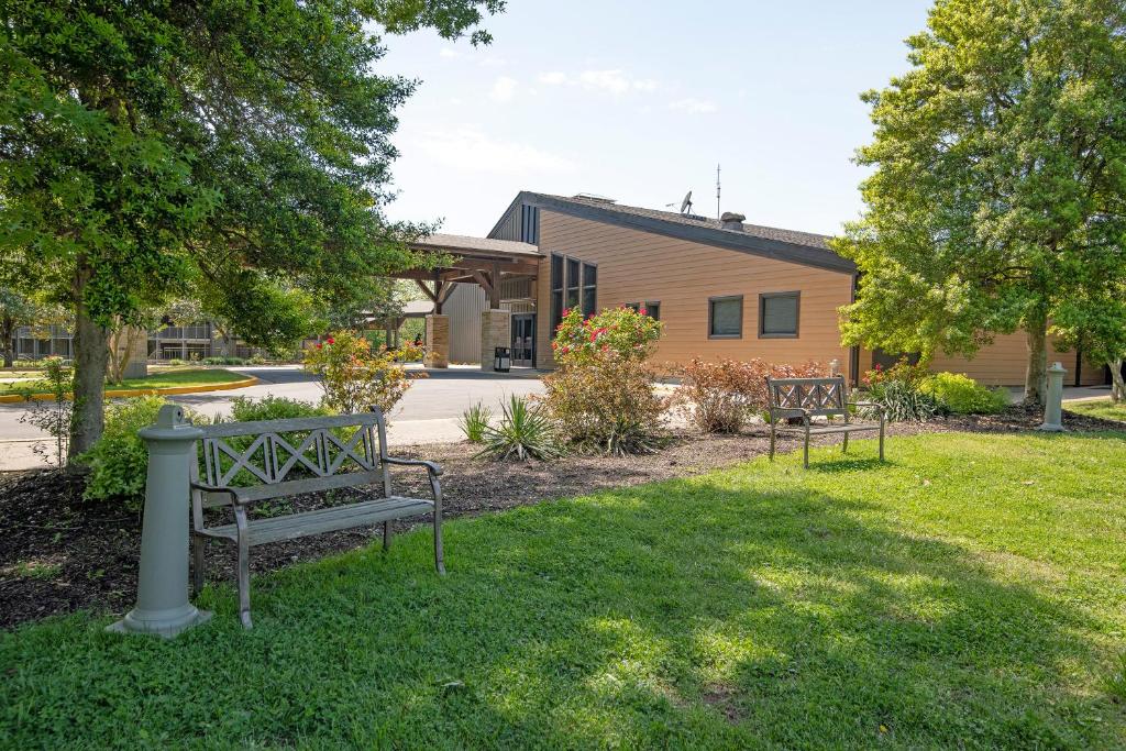 Barren River Lake State Resort Park, Lucas (updated prices 2024)