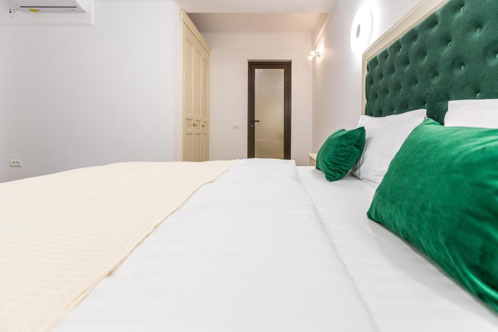 Postel nebo postele na pokoji v ubytování Brize Guesthouse
