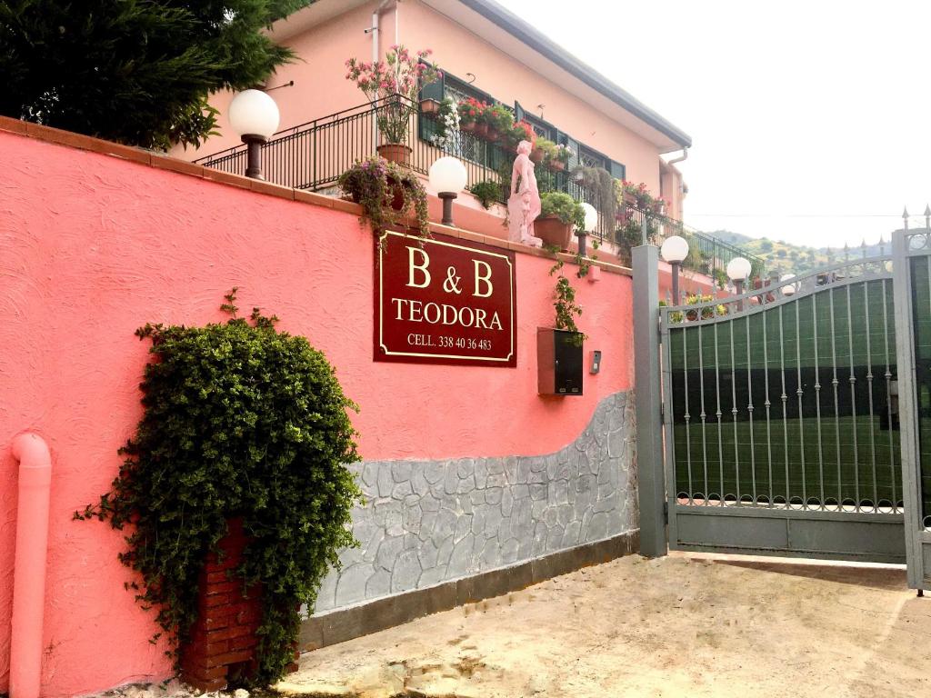 Certyfikat, podpis lub inny dokument wystawiony w obiekcie B&B Teodora
