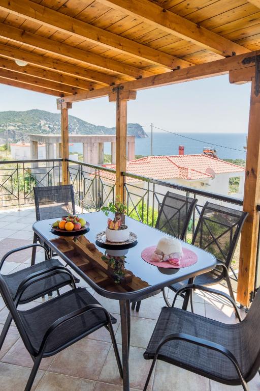 Φυσικό τοπίο κοντά σε αυτή η παραθεριστική κατοικία