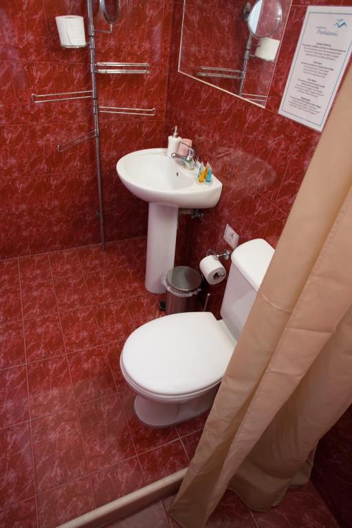 Koupelna v ubytování Guesthouse Perdikouli