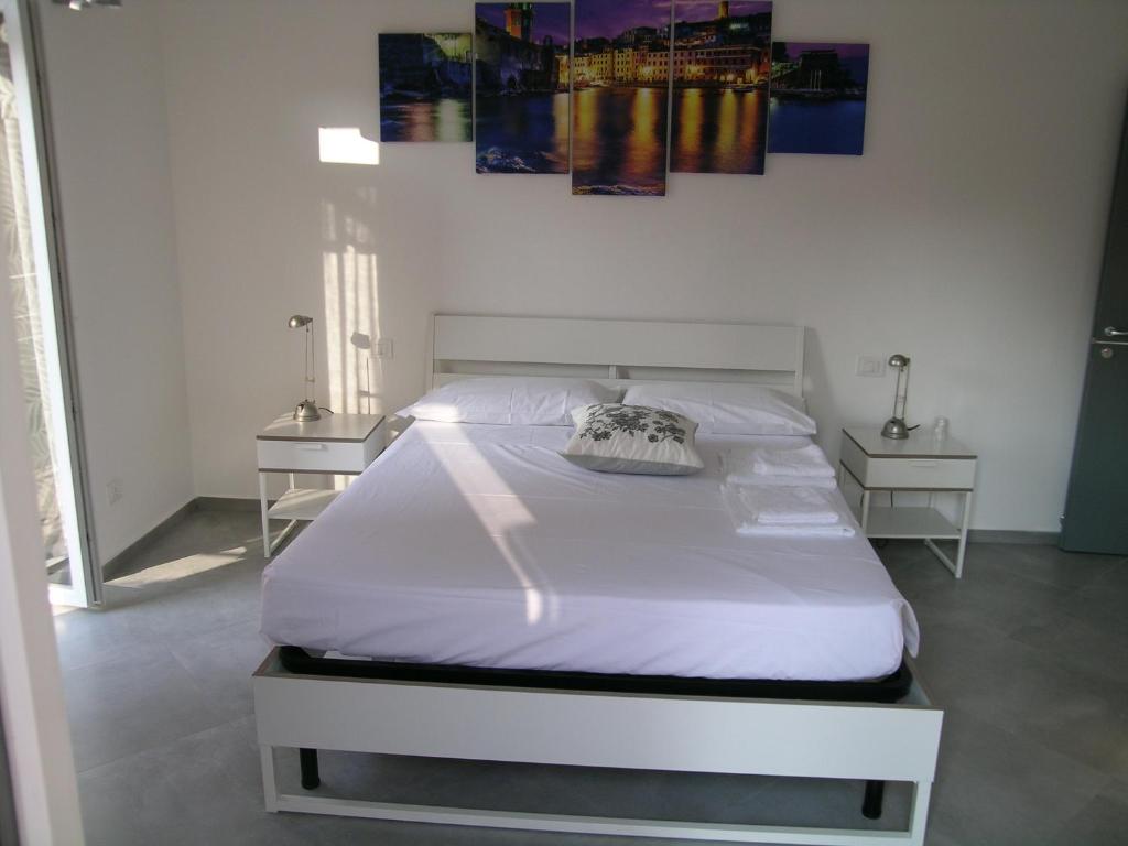 A bed or beds in a room at lamarmora9