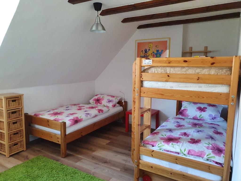Postel nebo postele na pokoji v ubytování Haus Zwanzig