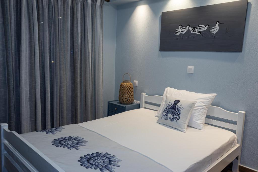 Aria's House Studios & Apartments - 19