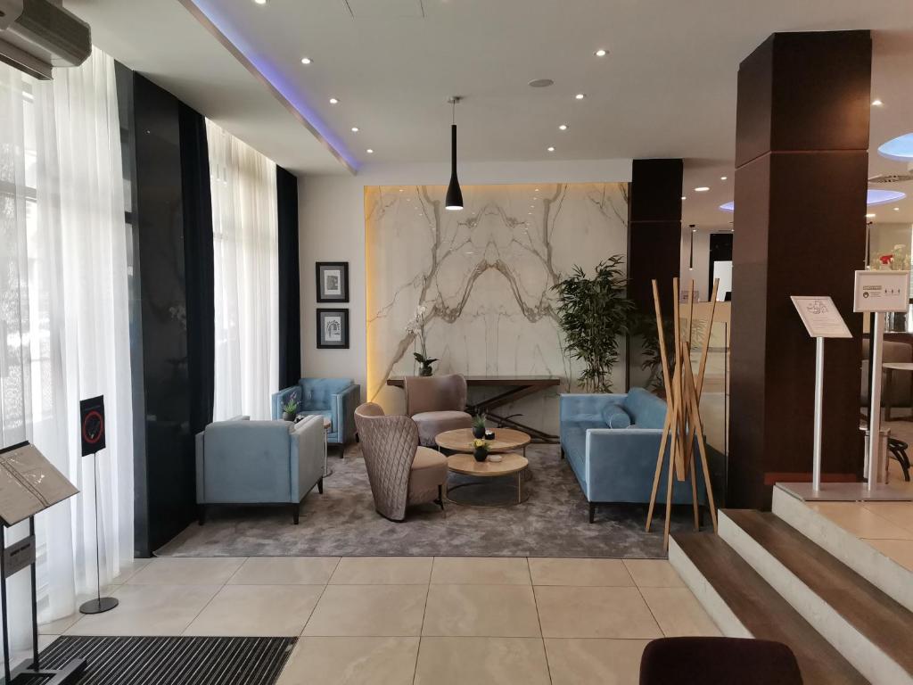 Posezení v ubytování New City Hotel & Restaurant Niš
