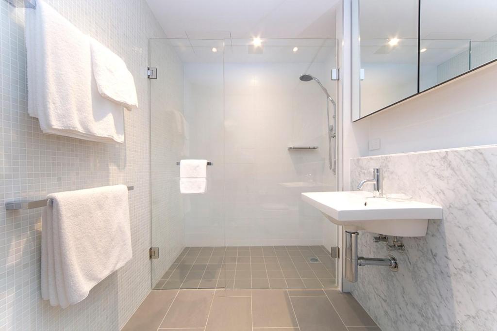 Burbury Hotel & Apartments - Resim 28