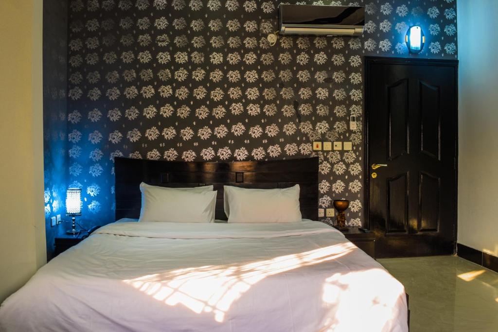 Arabian Lodges - Deluxe Double Or Twin Room With Garden View