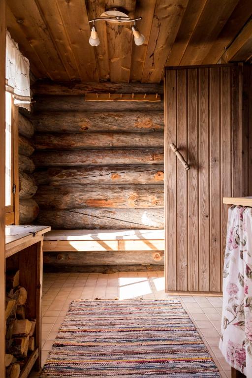 Fotografie z fotogalerie ubytování Napapiirin Järvilomat v destinaci Rovaniemi
